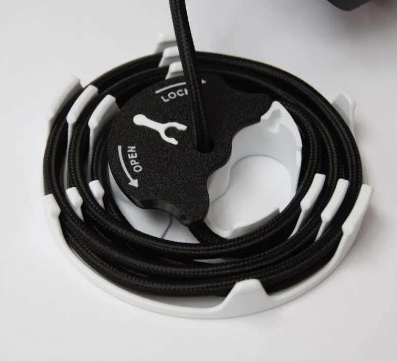 Accessoires|Rosace & Câble*Alucyne Accessoires, Kit K.no.P, sans fiche DCL, câble 2m, , Ø12,5cm, H2,7cm - noir