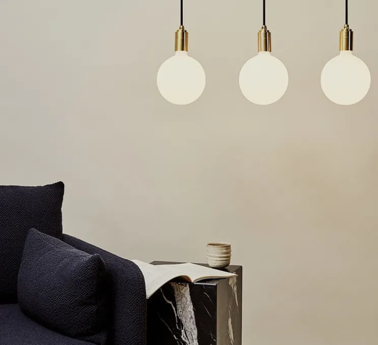 Ampoule LED, E27, Sphere IV, 8W, Dim to Warm, 2000-2800K, 680lm, Porcelaine, Ø15cm, H17,5cm - Tala