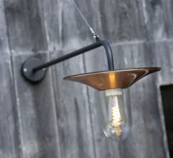 Applique*Roger Pradier Applique d'extérieur, Cooper N° 3, , IP65, L30,2cm, H78,2cm - verre clair Cuivre vernis sans patine 084