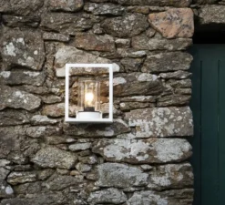 Applique*Roger Pradier Applique d'extérieur, Hugy N° 1, , IP65, L20,6cm, H25,3cm - verre clair, blanc pur