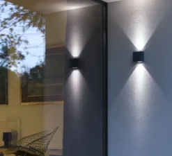 Applique*Roger Pradier Applique d'extérieur, Klint, modèle 2, , IP65, LED, 2800K, 414 lm, L12,5cm, H12,5cm - Noir velours