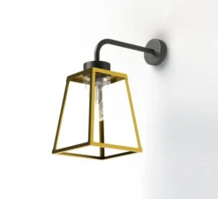 Applique*Roger Pradier Applique d'extérieur, Lampiok 1, modèle n°5, , IP65, L22,4cm, H46,3cm - Laiton vernis