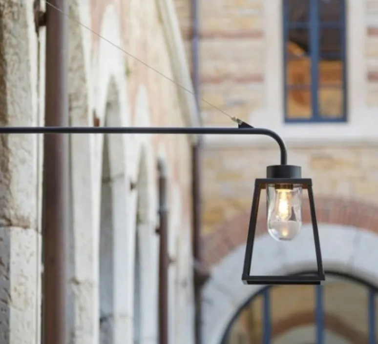 Applique*Roger Pradier Applique d'extérieur, Lampiok 1 n°6, noir, IP65, L22,4cm, H9,41cm - gris noir, verre clair