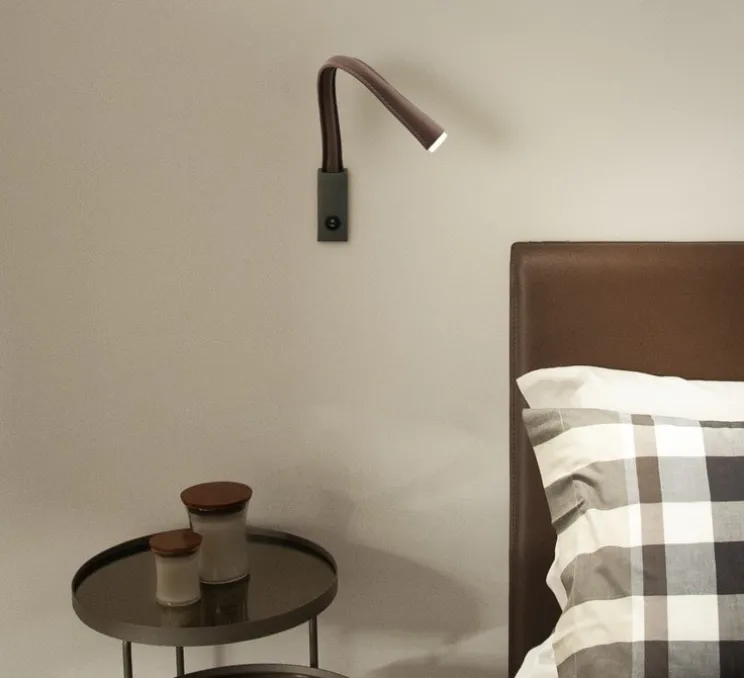 Applique, Flexiled 40, avec interrupteur, bronze brossé, simili cuir marron, LED, 2700K, 400lm, L4,6cm, H40cm - Contardi