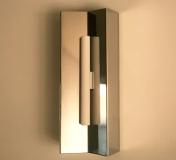 Applique murale, Arrow, acier poli, L17,5cm, H48cm - Violaine D'Harcourt