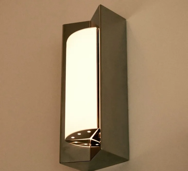 Applique*Violaine D'Harcourt Applique murale, Arrow avec diffuseur, , L17,5cm, H48cm - acier poli