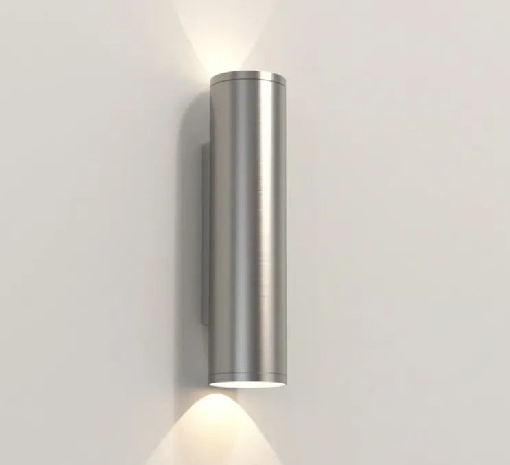 Applique murale, Ava 300 Coastal, acier inoxydable brossé, IP44, L7,5cm, H30cm - Astro