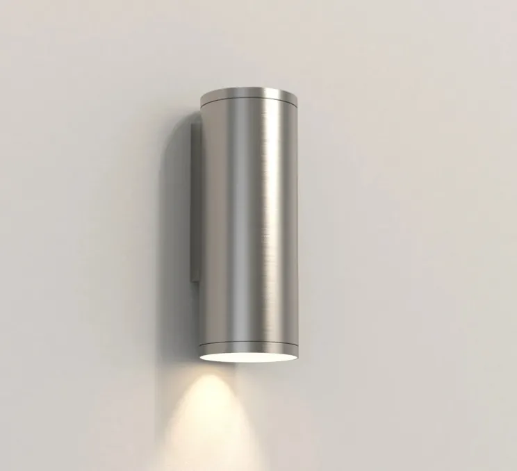 Applique murale, Ava 200 Coastal, acier inoxydable brossé, IP44, L7,5cm, H20cm - Astro