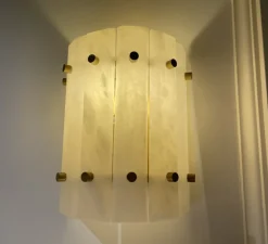 Applique*Eichholtz Applique murale, Blason single, , L22cm, H27cm - Albâtre