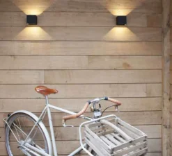 Applique*Wever&Ducré Applique murale, Box 2.0, , LED, L10cm, H10cm, 2700K, 400lm, IP65- noir