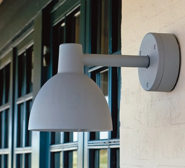 Applique*Louis Poulsen Applique murale d'extérieur, Toldbod 155, , IP44,L26,7cm, H15,8cm - aluminium