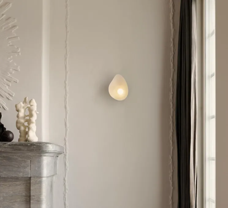 Applique murale, Florii 1, blanc, bronze, LED, dim, 2700K, 350 lm, L17,4cm, H22,6cm - Nuura