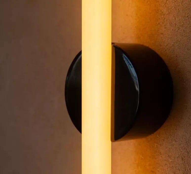 Applique*Tala Applique murale, KILTER, , IP44, LED, dim, 2700K, 375 lm, L17cm, H64cm - gris