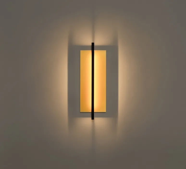 Applique*Santa & Cole Applique murale, Lamina Dorada 45, , LED, dim, 2700K, 245 lm, L19,8cm, H58,7cm - noir et or