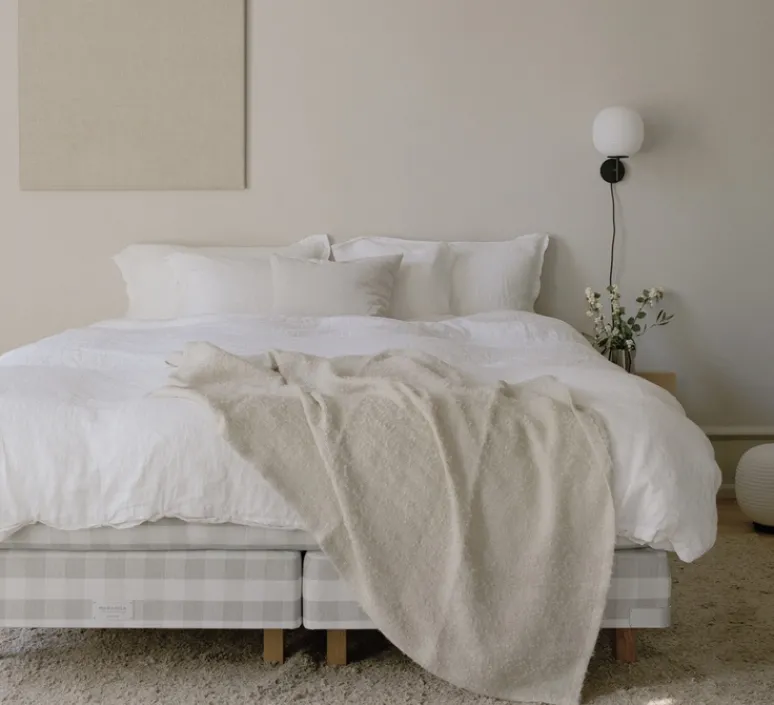 Applique*New Works Applique murale, Lantern, , Ø25cm, H30cm - verre opal blanc, noir