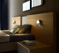 Applique*Marset Applique murale, liseuse, Ledtube R droite, , avec grille, LED, 2700k, 115,5lm, H13,2cm - aluminium