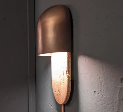 Applique*Entrelacs Applique murale, Martel 300, Travertin, Bronze marron foncé patiné, IP44, LED, dim, 2700K, 700 lm, L15cm, H30cm - Travertin, Bronze patiné marron foncé