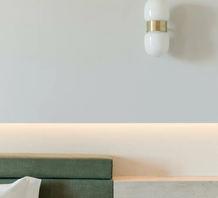 Applique murale, Nuvol double, laiton, verre opalin brillant, L10cm, H23cm - contain