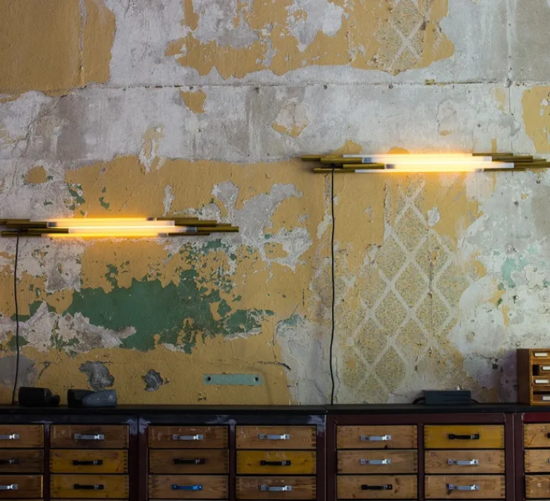 Applique*DCW éditions Paris Applique murale, ORG W 1050, , 2700K, 1200lm, L105cm, H8,4cm - blanc, or