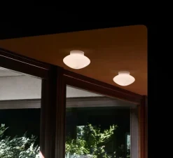 Applique|Plafonnier & Spot*Andtradition Applique murale ou plafonnier, Mist AP22, , IP44, L25cm, H25cm - blanc opalin