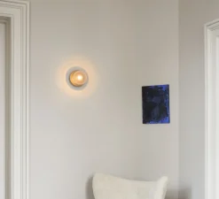 Applique|Plafonnier & Spot*Nuura Applique murale ou plafonnier, Liila 1 Medium, , IP44, Ø14cm, H16,5cm - bronze