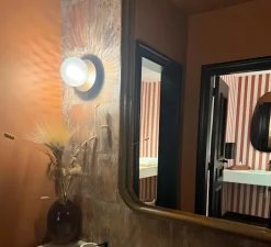 Applique|Plafonnier & Spot*Nuura Applique murale ou plafonnier, Liila 1 Medium, , IP44, Ø14cm, H16,5cm - bronze