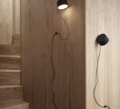 Applique*Muuto Applique murale, Post, , LED, 2700K, 330lm, Ø9,5cm, H5,4cm - noir