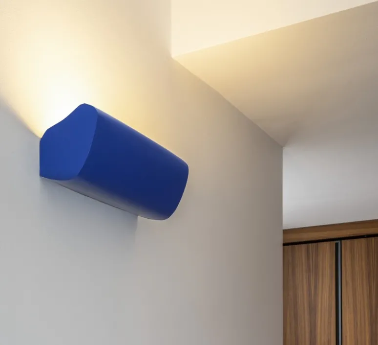 Applique*Nemo Lighting Applique murale, Radieuse, réédition Le Corbusier, , L33,4cm, H13,4cm - bleu