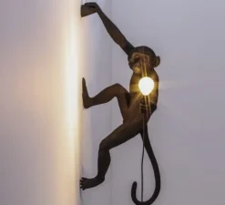 Applique*Seletti Applique murale, Singe, Monkey hanging, droite, , IP44, L37cm, H75cm - noir