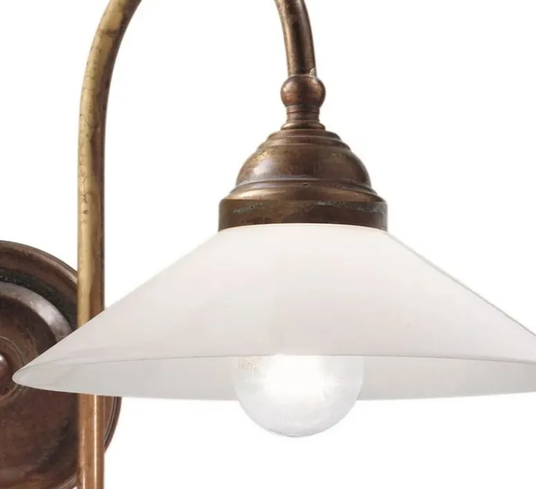 Applique*Il Fanale Applique murale, Tabia, laiton antique et verre opalin, L41cm, H19,5cm - laiton antique, verre opalin