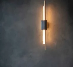 Applique murale, Tanto, laiton, marbre noir, L8,6cm, H65cm - Bert Frank