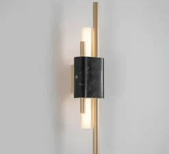 Applique murale, Tanto, laiton, marbre noir, L8,6cm, H65cm - Bert Frank