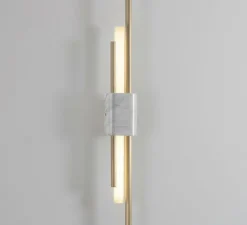 Applique*Bert frank Applique murale, TANTO LARGE, laiton, LED, White, 2700K, L8,6cm, H65cm - laiton, marbre blanc