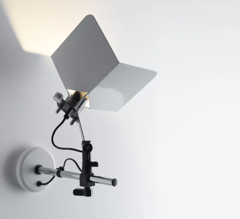 Applique*Stilnovo Applique murale, Triedro, blanc & noir, L61,2cm, H32cm - blanc & noir