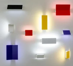 Applique murale, Volet pivotant plié, rouge, LED, 3000K, 826lm, L26cm, H34cm - Nemo Lighting