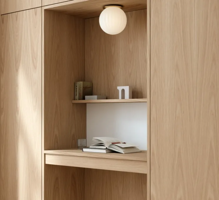 Applique ou plafonnier, Bright Modeco, laiton, verre opalin, IP44, Ø20cm, P21,5cm - Nordic Tales