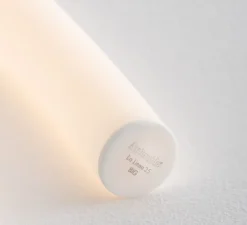 Applique ou plafonnier, La Linea 2,5m, blanc, IP65, LED, dim, 3000K, 960/m lm, L250cm, H4cm - Artemide