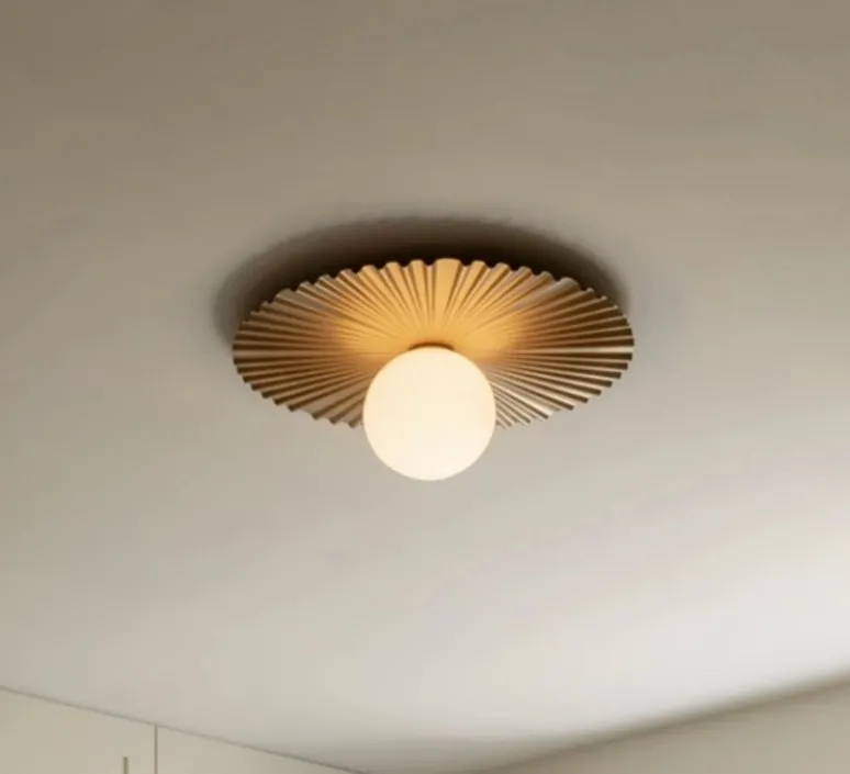 Applique|Plafonnier & Spot*Nuura Applique ou plafonnier, Liila Muse Medium, ndique, IP44, Ø42cm, H17cm - or