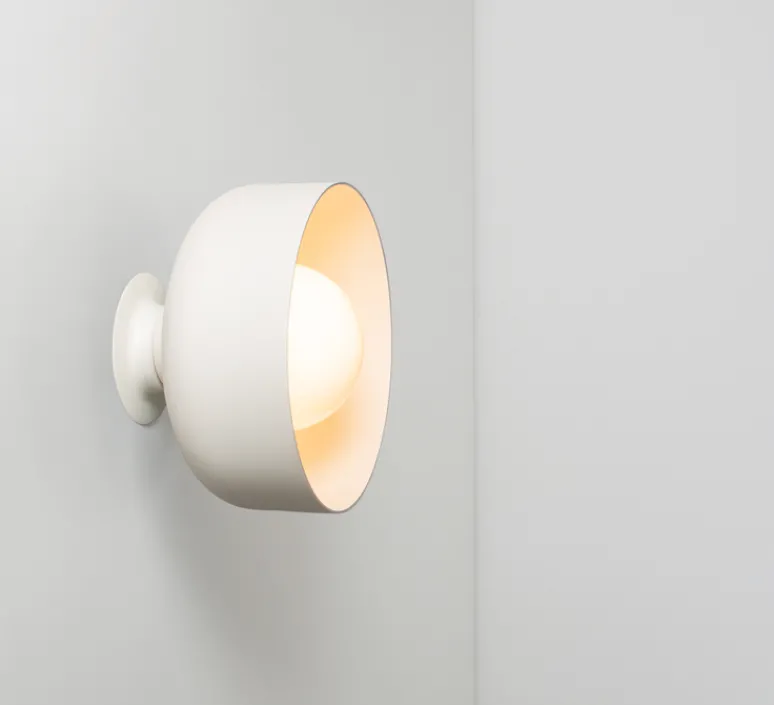 Plafonnier & Spot|Applique*A-N-D Applique ou plafonnier, Spotlight Volumes, A, , Ø28cm, P18cm - blanc vanille