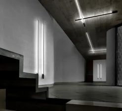 Applique ou plafonnier, Stripe, blanc, LED, 2700K, 2970lm, L150cm, H5cm - Light Point