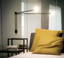 Applique, Potence Pivotante Mini, Charlotte Perriand, noir, LED, 2700K, 400lm, L100cm, H50cm - Nemo Lighting