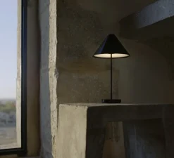 Lampe*New Works Baladeuse, Brolly, , LED, dim, 2700K, 140 lm, Ø16,5cm, H30cm - noir