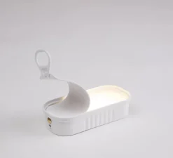 Lampe*Seletti Baladeuse, Daily Glow Sardina, , LED, 3000K, 35lm, L18cm, H16,5cm - boîte de sardines, blanc