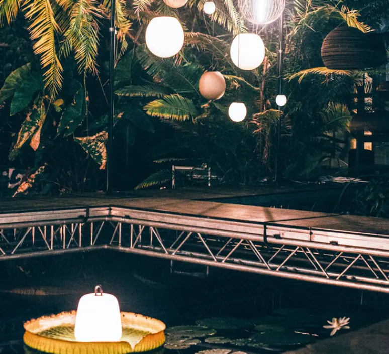 Lampe*Wever&Ducré Baladeuse, d'extérieur, Costa 2.0 LED, , IP65, LED, 2200-4000K, 130lm, Ø28cm, H35cm - blanc et noir