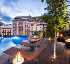 Lampe|Enfants*Marset Baladeuse, Follow me, , LED,2700K, 135lm Ø12,3cm, H28,8cm - blanc