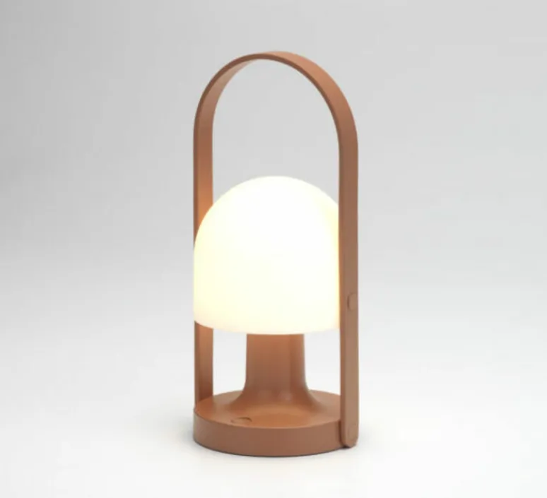 Lampe|Enfants*Marset Baladeuse, Follow Me, , LED, 2700K, 135lm Ø12,3cm, H28,8cm - terracotta