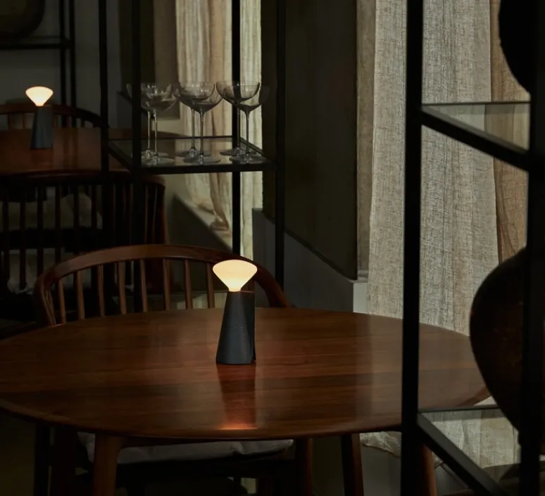 Lampe*Tala Baladeuse, Mantle, , IP44, Ø8cm, H19cm - Noir granite