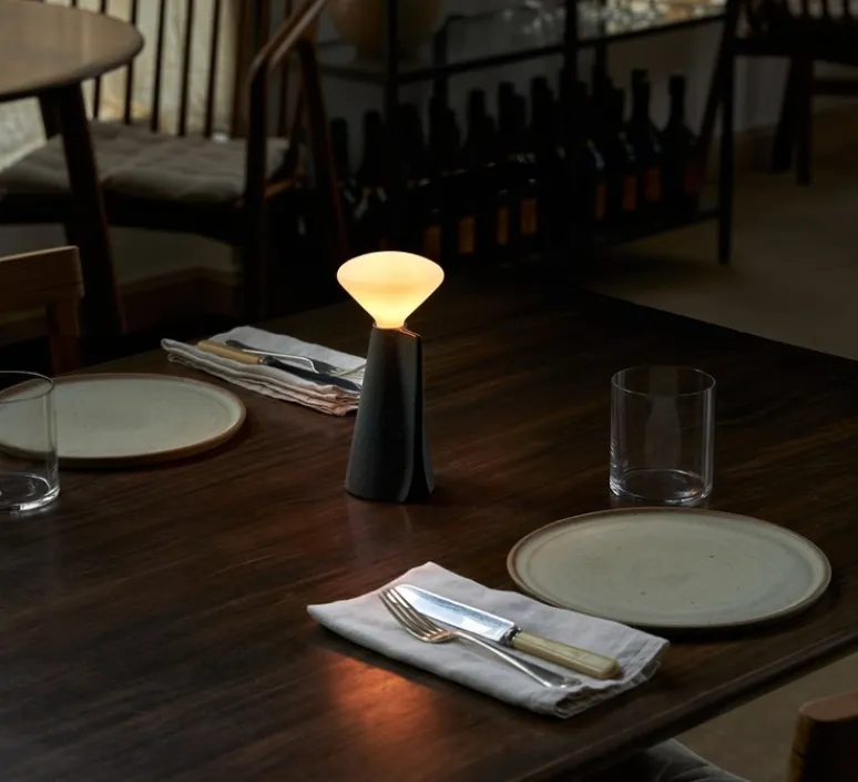 Lampe*Tala Baladeuse, Mantle, , IP44, Ø8cm, H19cm - Noir granite