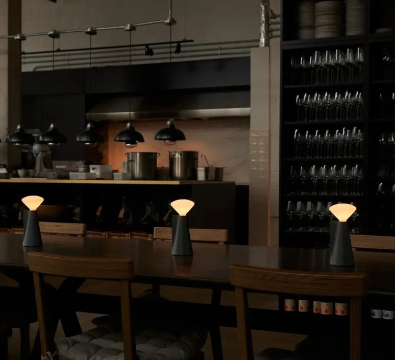 Lampe*Tala Baladeuse, Mantle, , IP44, Ø8cm, H19cm - Noir granite