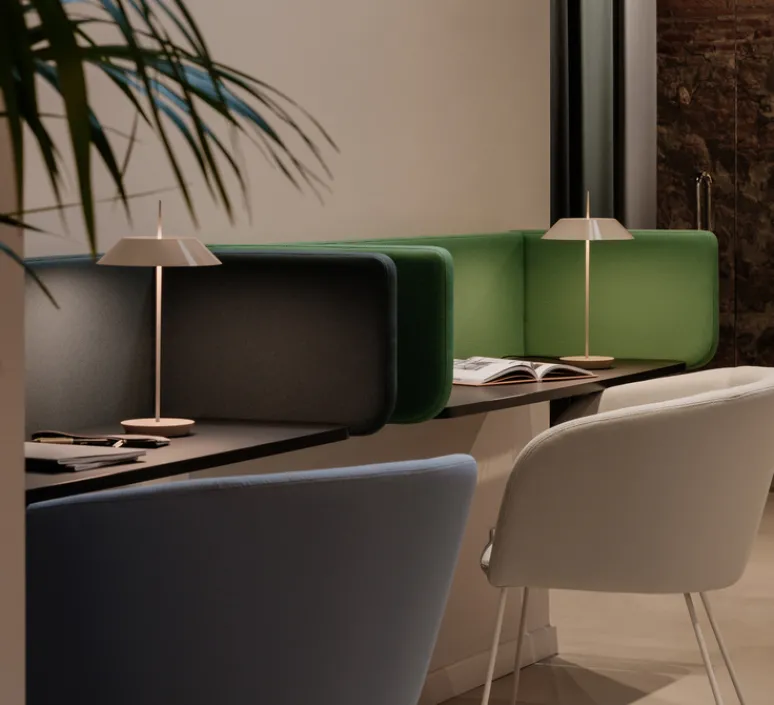 Lampe*Vibia Baladeuse, Mayfair Mini, , LED, dim, 2700k, 175 lm, IP20, Ø20cm, H38cm - beige